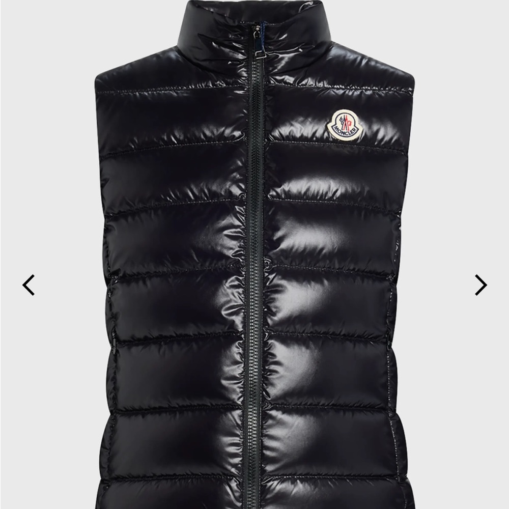 Moncler women’s Ghany Black Puffer Vest size 1